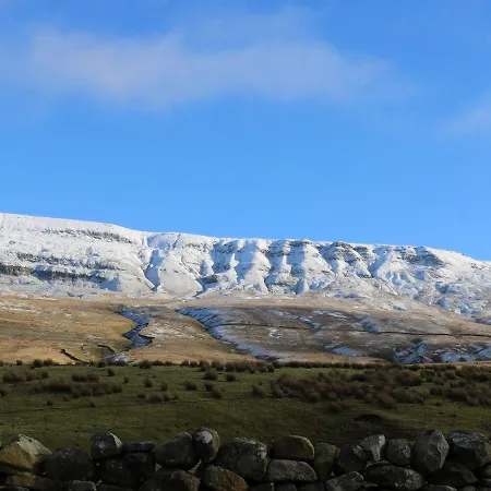 Howgills בית נופש *